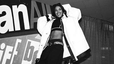 10 Times Aaliyah's Cyber-Futuristic Tomboy Style Defined The '90s