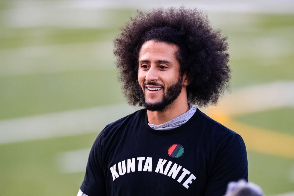 Parody 'SportsCenter' account falsely tweets Colin Kaepernick signed