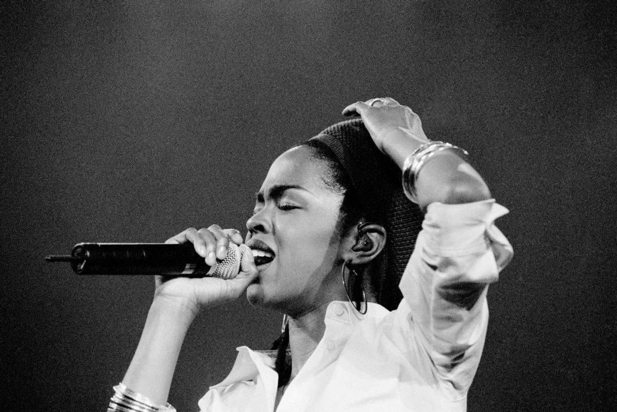 Lauryn Hill performing at Brixton Academy, London. 05/02/1999.