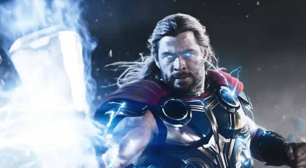 Watch Thor & Jane Reunite in the New 'Thor: Love and Thunder' Trailer